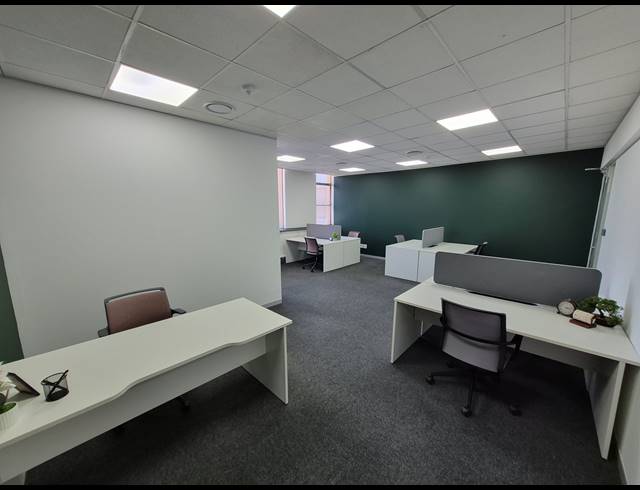 93M² OFFICE TO LET IN SANDTON CENTRAL